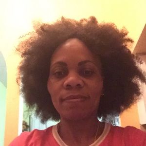 Meet your Posher, Eva